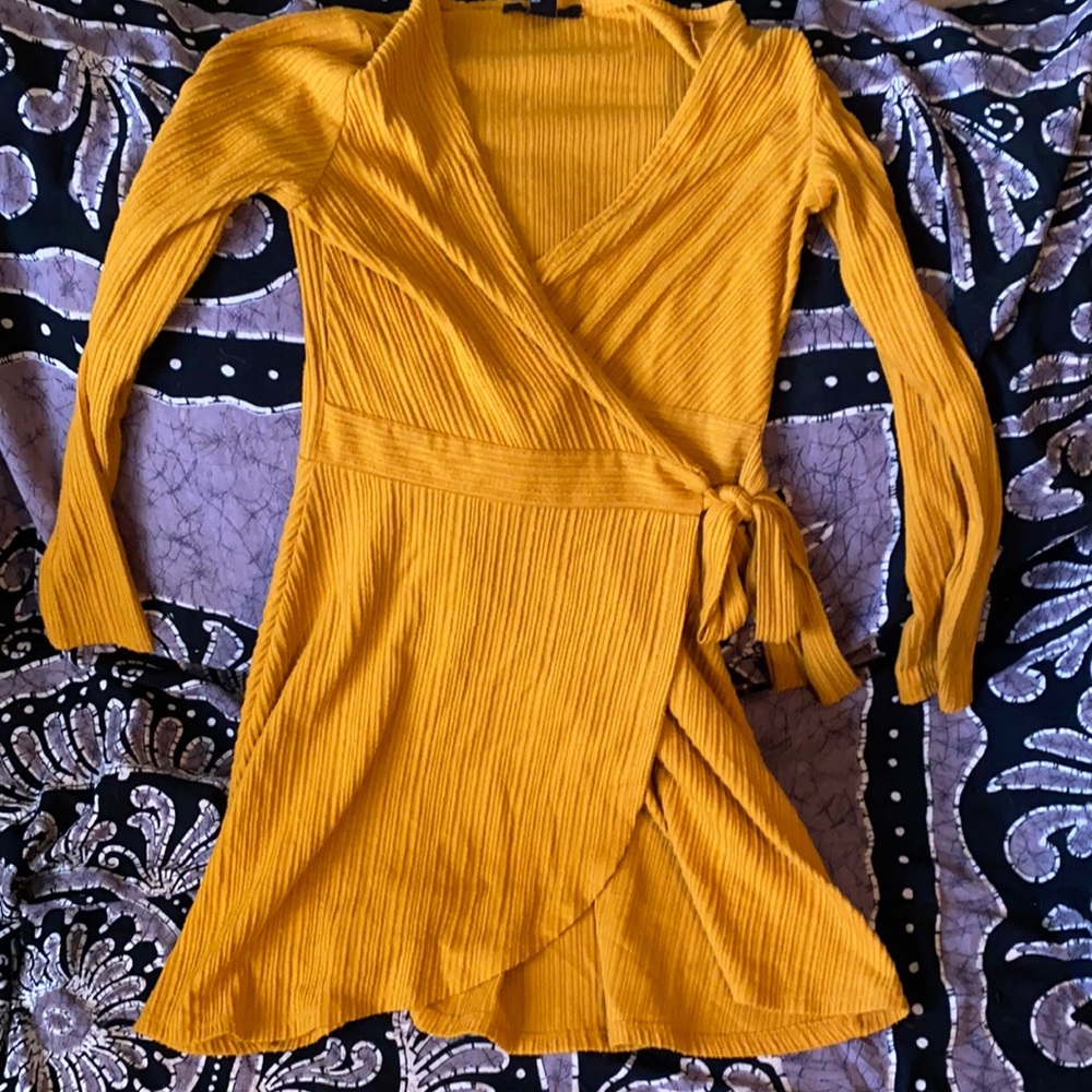 Yellow forever 21 mini dress